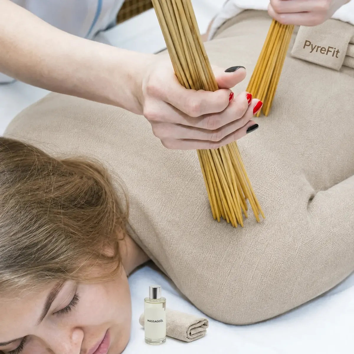 Prosta forma i naturalny bambus